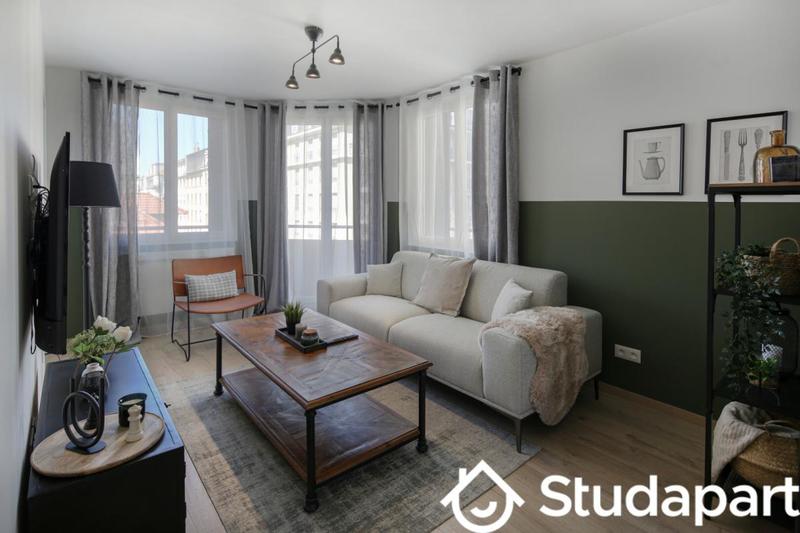 Chambre - 10 m² - 1 pièce