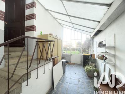 Maison - 105 m² - 6 pièces