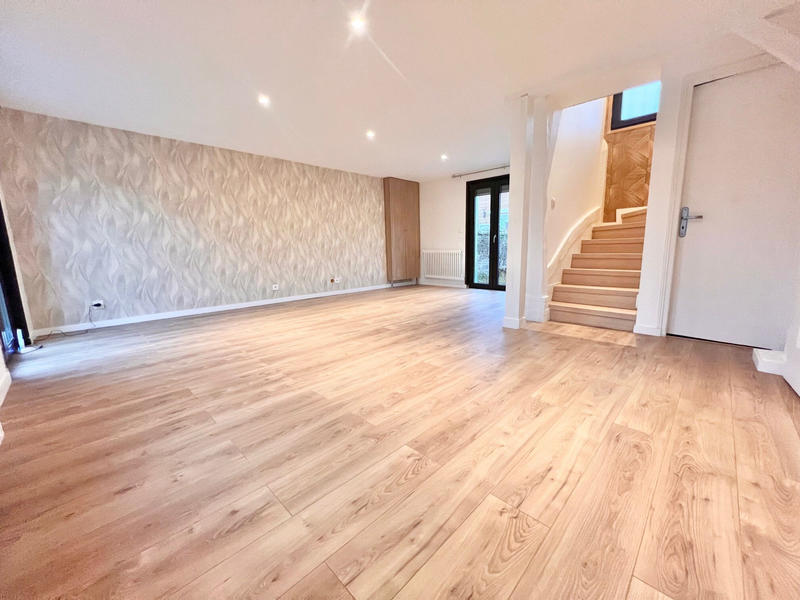 Maison - 82 m² - 4 pièces