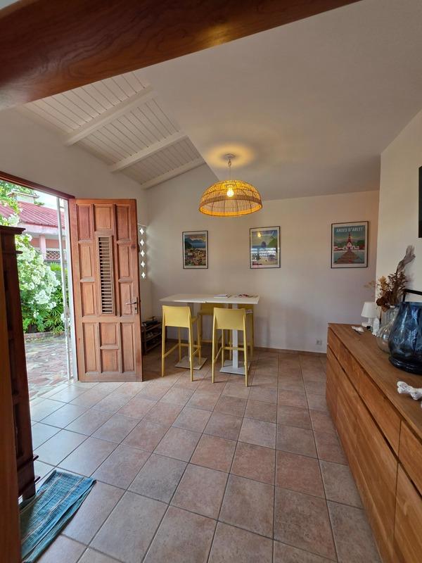 Villa - 320 m² - 7 pièces