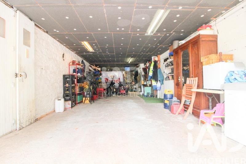 Maison - 275 m² - 6 pièces