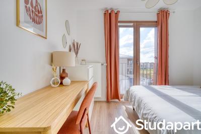 Chambre - 10 m² - 1 pièce