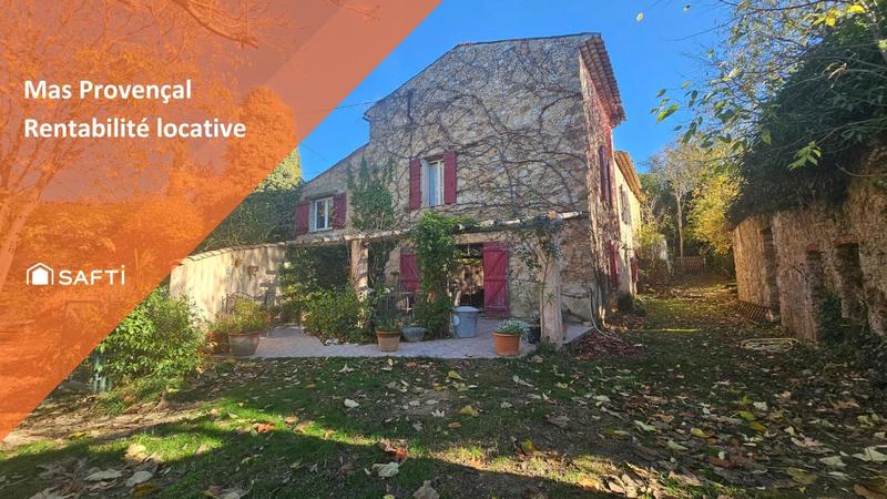 Maison - 284 m² - 9 pièces