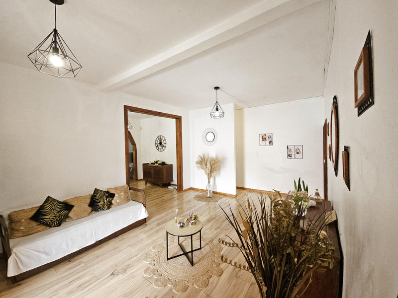 Maison de village - 346 m² - 9 pièces