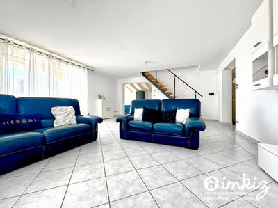 Maison - 173 m² - 6 pièces