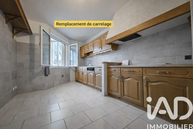 Appartement - 98 m² - 4 pièces