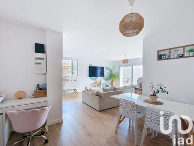 Appartement - 97 m² - 4 pièces