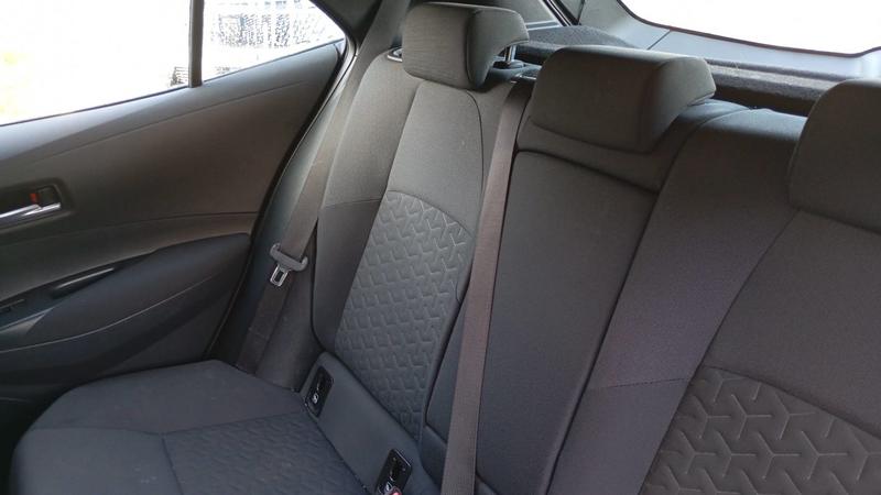 Toyota Corolla 1.8 Vvt-i 122h Hybride Cvt Dynamic - Automatique