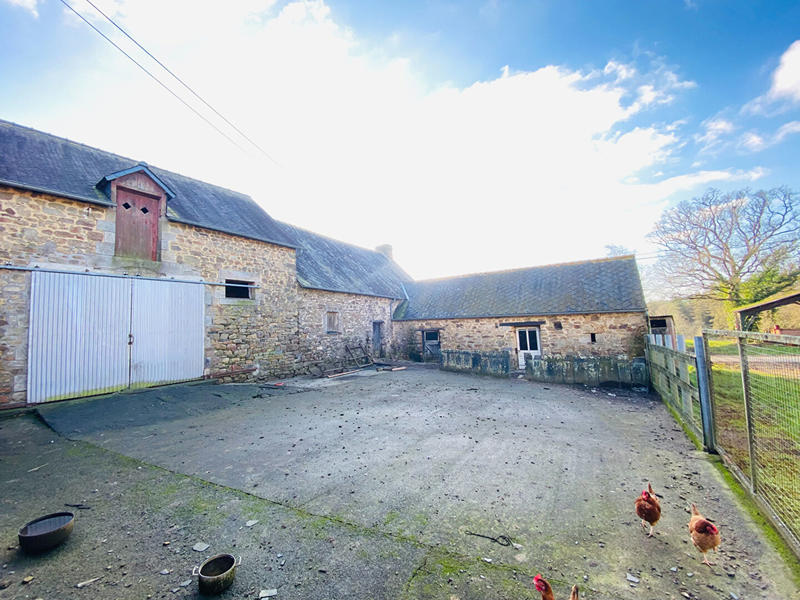 Maison - 400 m² - 5 pièces