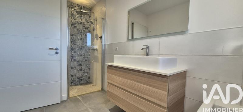 Maison - 110 m² - 4 pièces