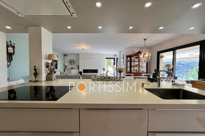 Appartement - 107 m² - 3 pièces