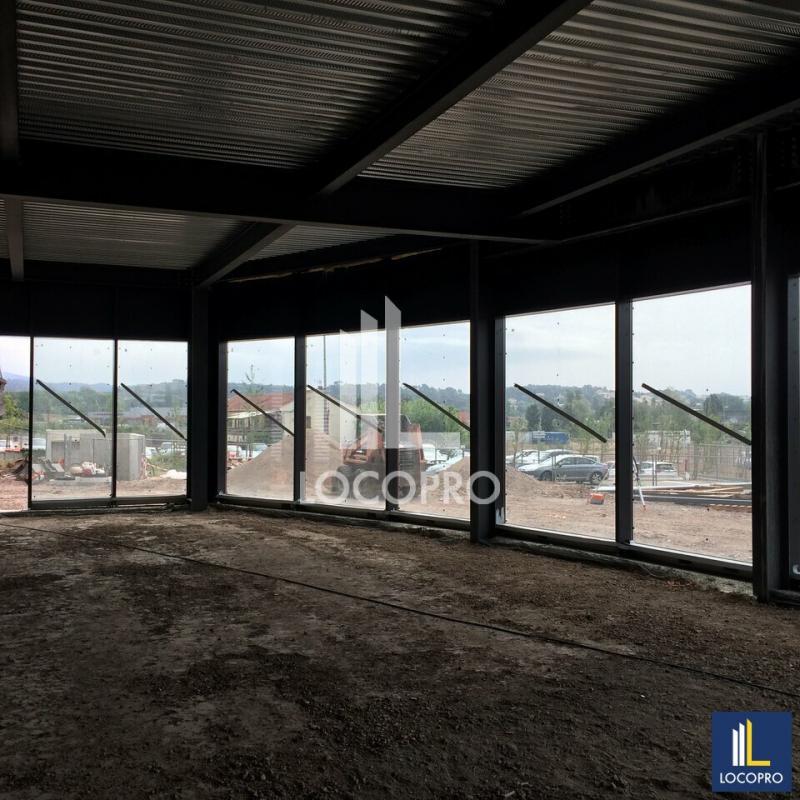 Local d'activité / Entrepôt - 630 m²