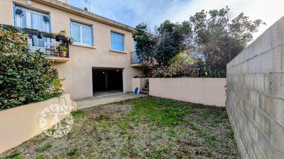 Parking / Garage - 133 m²