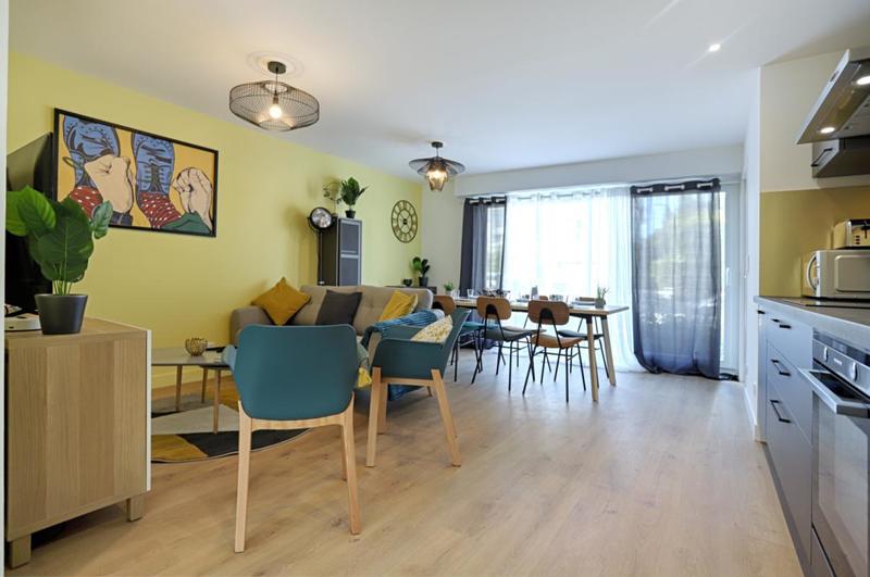 Maison - 108 m² - 7 pièces