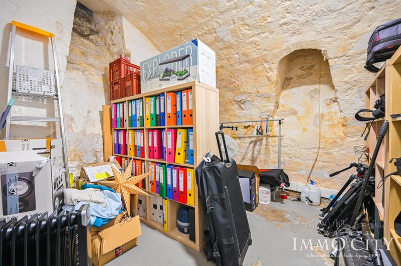 Local commercial - 61 m² - 4 pièces