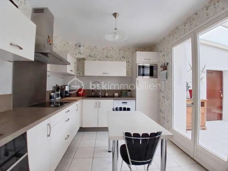 Maison de ville - 100 m² - 6 pièces