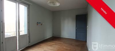 Maison bourgeoise - 217 m² - 8 pièces