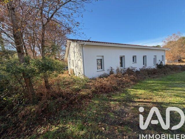 Maison - 139 m² - 6 pièces