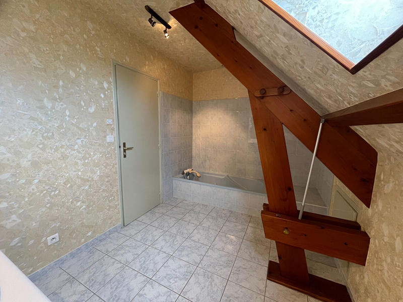 Maison - 170 m² - 6 pièces