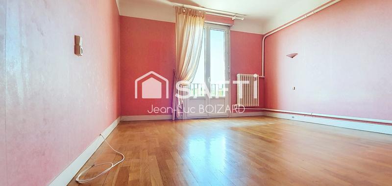 Appartement - 122 m² - 5 pièces