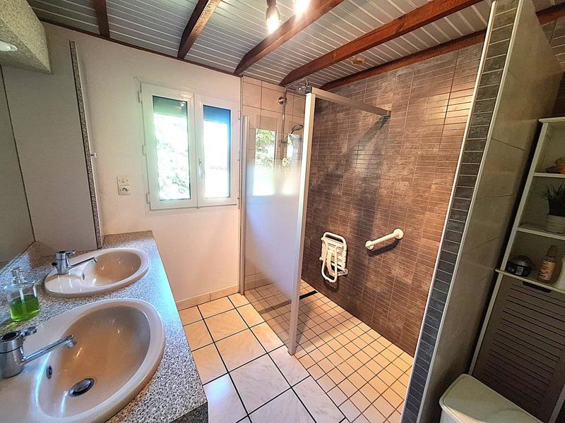 Maison - 188 m² - 7 pièces