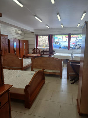 Local commercial - 129 m²