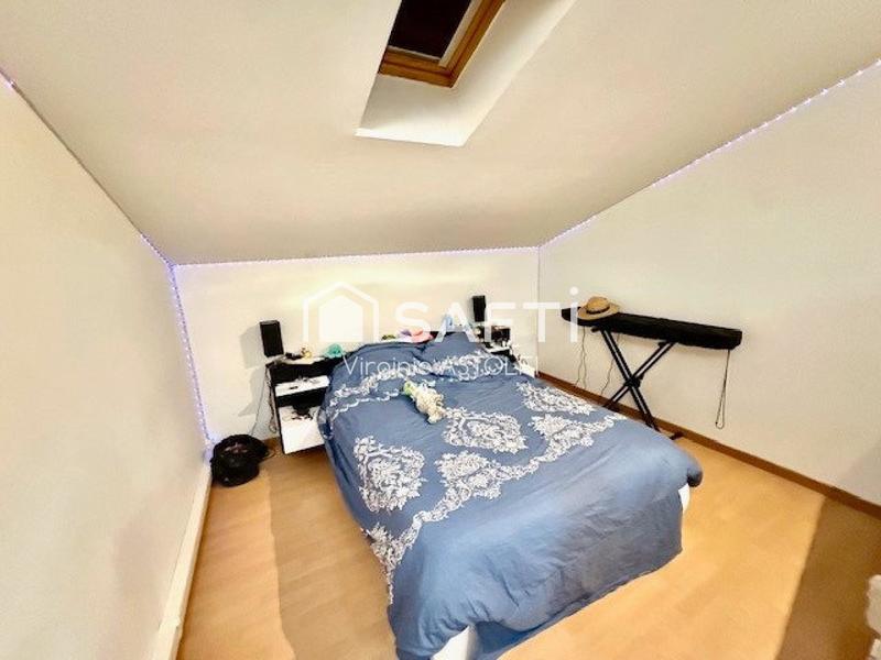 Maison - 179 m² - 8 pièces