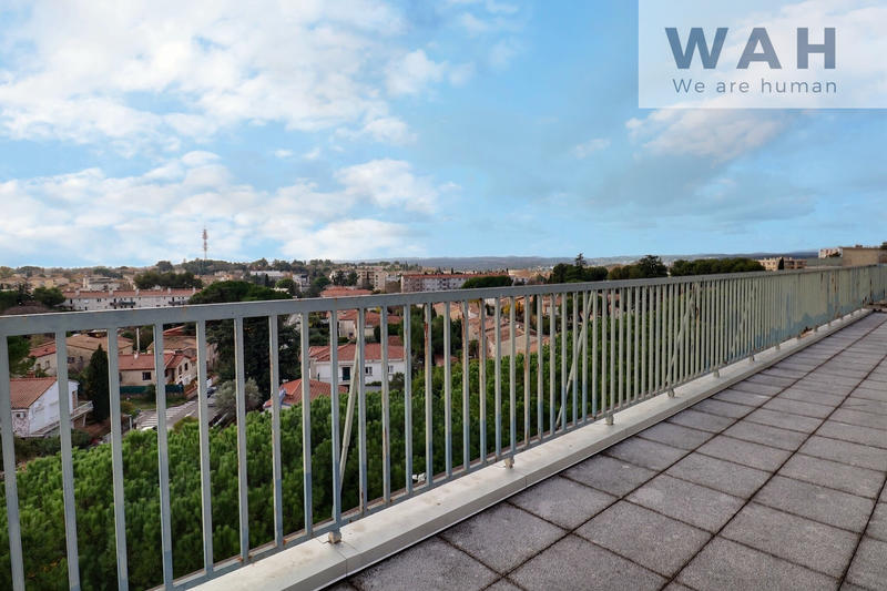 Appartement - 94 m² - 5 pièces