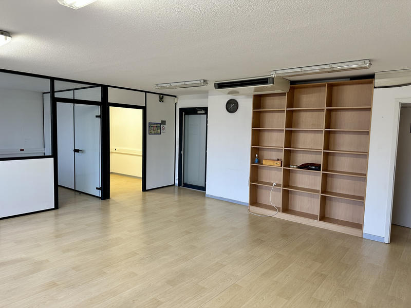 Bureau - 107 m²