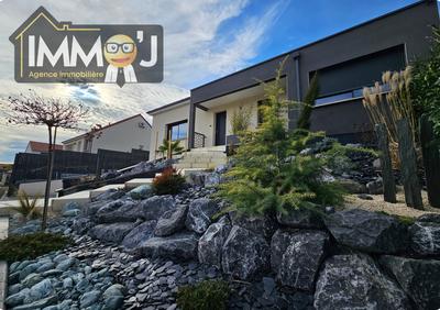 Maison - 156 m² - 5 pièces