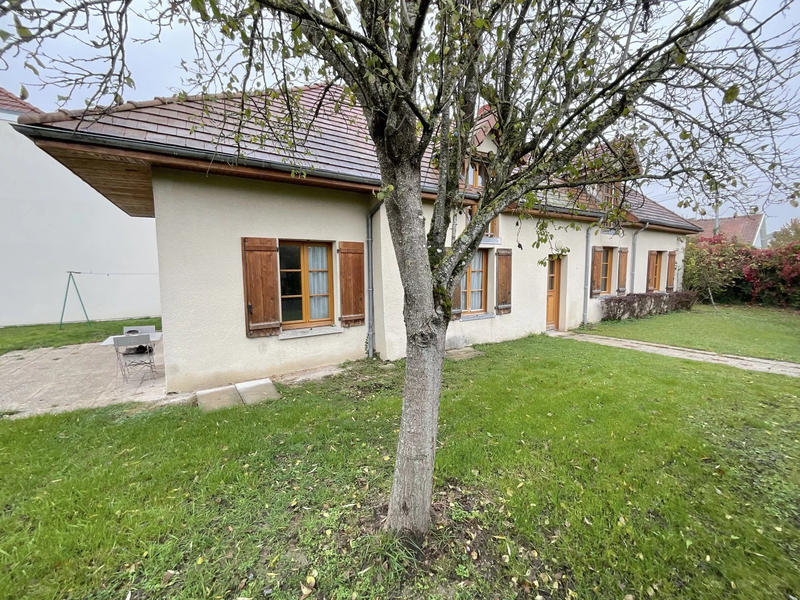 Maison - 103 m² - 6 pièces