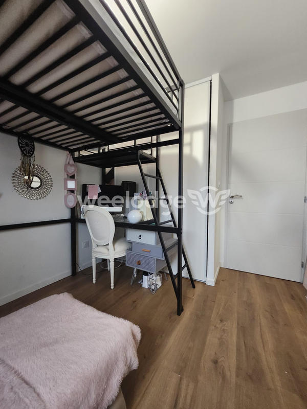 Maison - 94 m² - 4 pièces