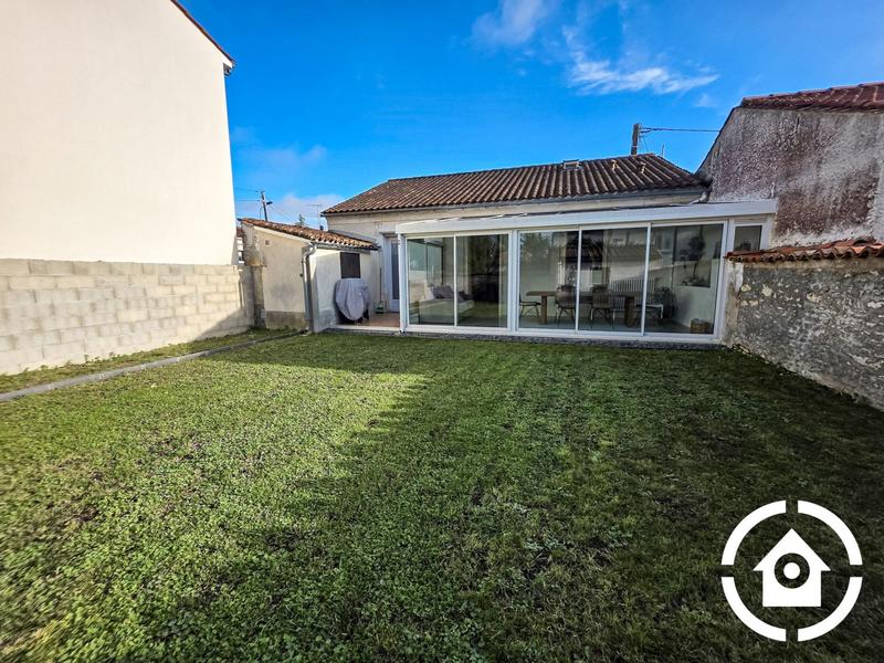 Maison - 100 m² - 4 pièces