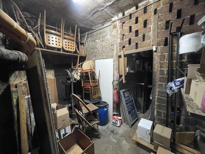 Fonds de commerce - Hôtellerie / Restauration - 120 m²