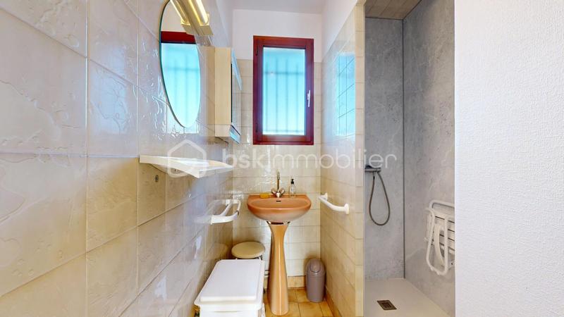 Maison - 84 m² - 4 pièces