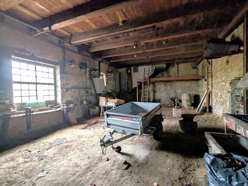 Appartement - 93 m² - 5 pièces