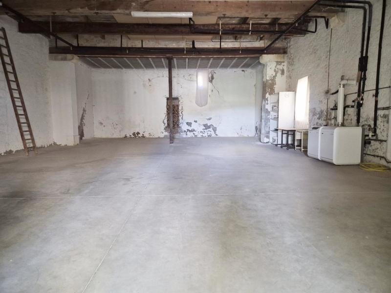 Maison - 200 m² - 8 pièces