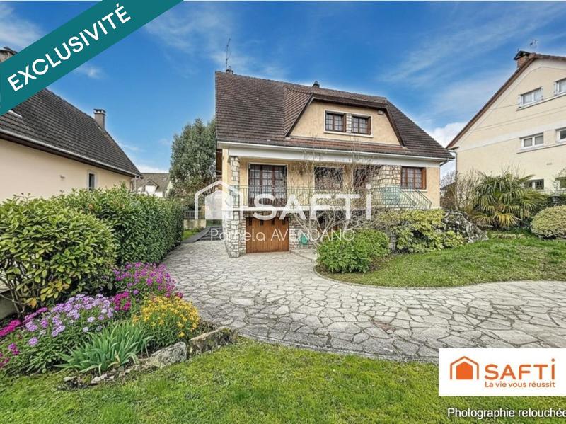 Maison - 174 m² - 8 pièces