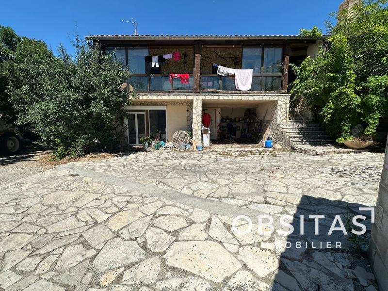 Maison - 169 m² - 7 pièces