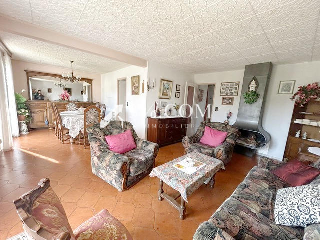 Maison - 110 m² - 7 pièces