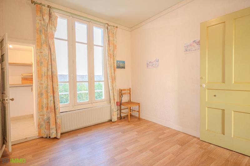 Maison de maîtres - 100 m² - 6 pièces