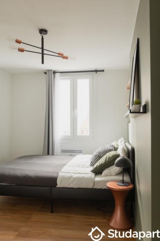 Chambre - 12 m² - 1 pièce