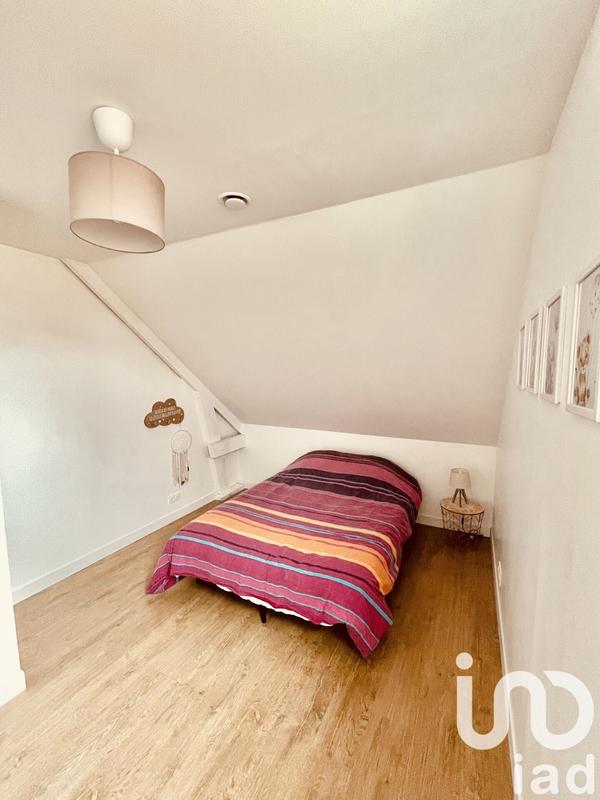 Maison - 185 m² - 8 pièces