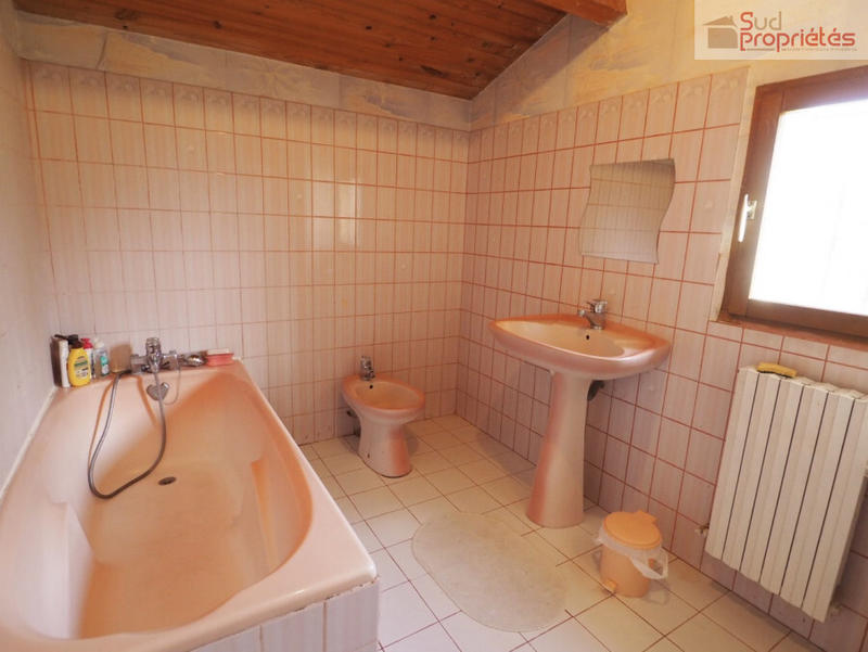 Maison traditionnelle - 132 m² - 5 pièces