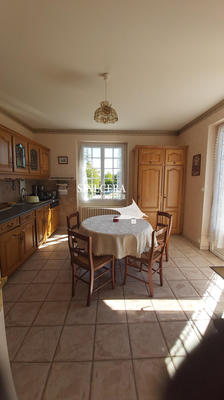 Maison - 170 m² - 5 pièces