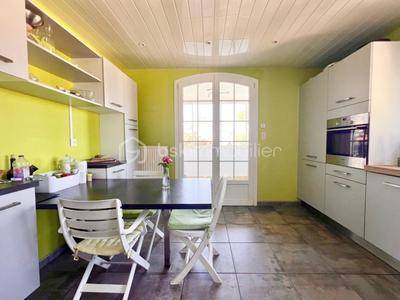 Maison - 150 m² - 7 pièces