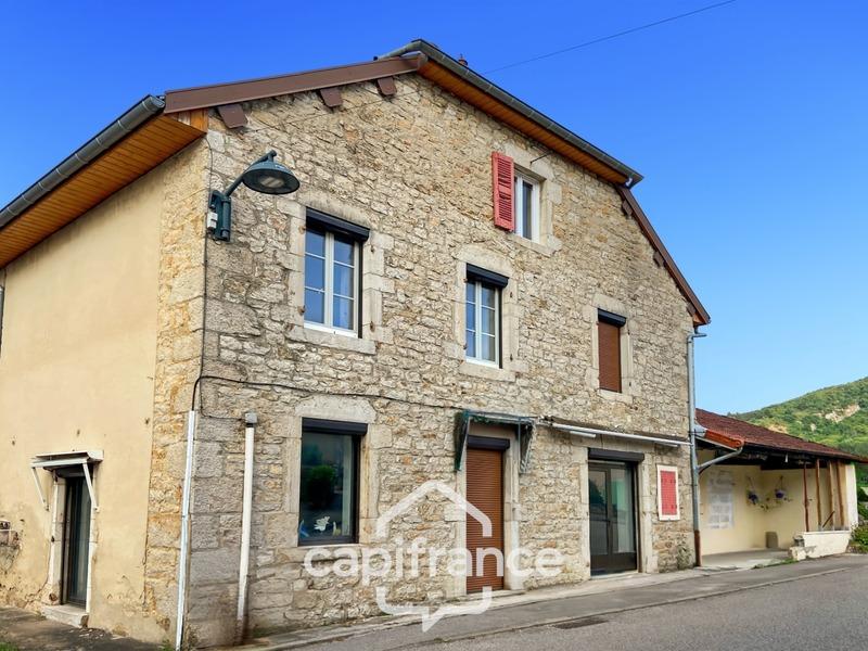 Maison de village - 114 m² - 4 pièces