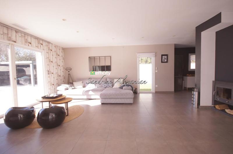 Maison - 160 m² - 6 pièces