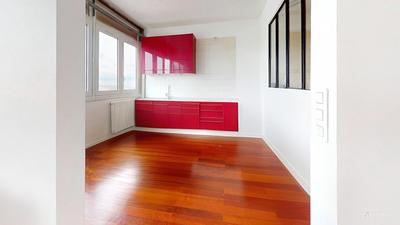 Appartement - 101 m² - 3 pièces