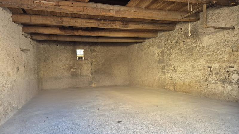 Maison - 100 m² - 1 pièce